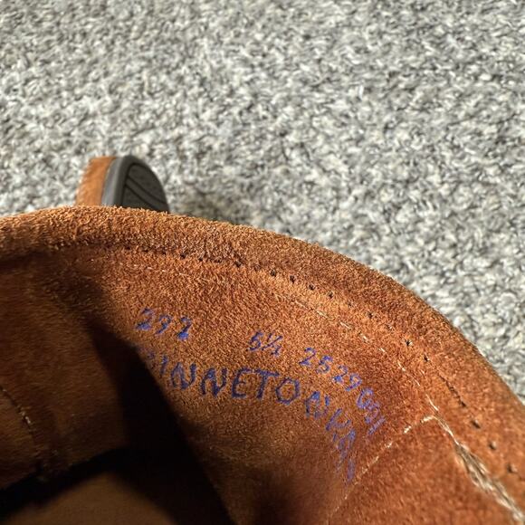 Minnetonka Ankle Boots 5.5 Brown Leather Moccasin Fringe Braided Hi Top Boho - Picture 8 of 8